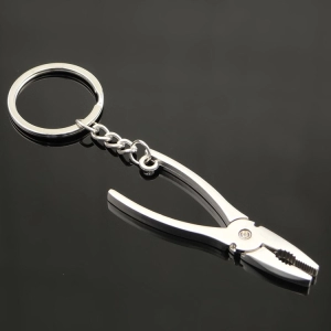Llavero Metalico en forma de Pinza o Alicate, de 66 x 13 mm