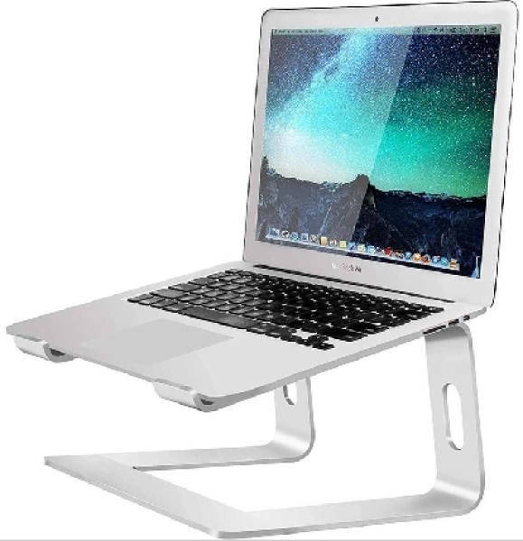 Stand Ergonomico para Laptop, en aluminio, 26 x 22.5 x 15 cmts