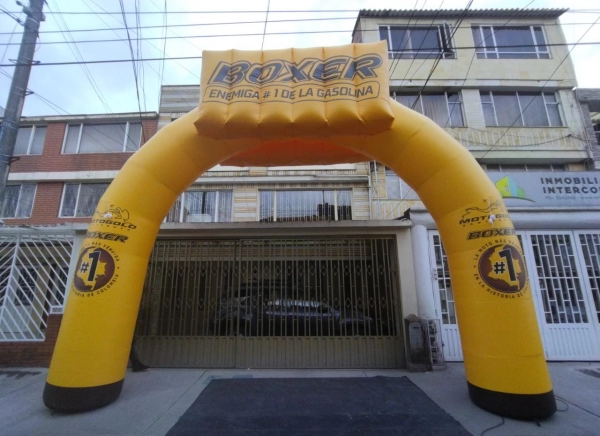 Dummy Inflable en forma de Arco
