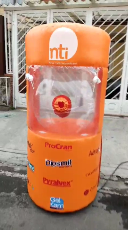 Dummy Inflable tipo Cabina pero solo para Balotas, de 1.70 mts de alto