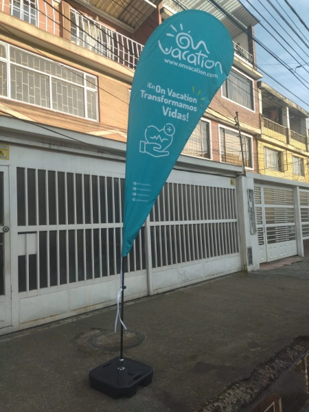 Bandera Publicitaria en forma de Gota