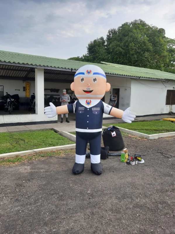 Dummy Inflable Caminante Mascota