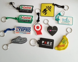 Llaveros Microinyectados en alto relieve