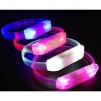 Manilla o Brazalete LED elaborado en ABS, CON Control de Voz