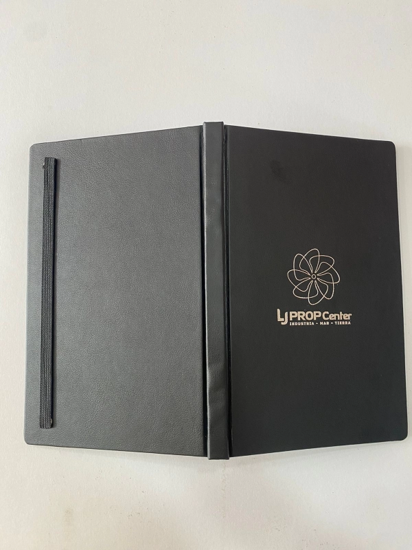 Agenda Oceania, Tamaño Media Carta, 21 x 14 cmts, 80 hojas, caratula cuerina