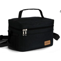 Lonchera Magnolia, en lona con forro aluminizado, 22 x 20 x 15 cmts