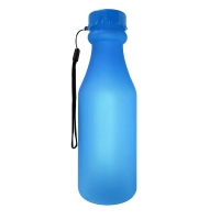 Botella Milk, plástica, tapa retro, 550 ml., 21 x 6.5 cmts de diametro