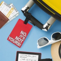 Identificador de Maletas, texto en alto relieve, 10.5 x 6.7 cmts.