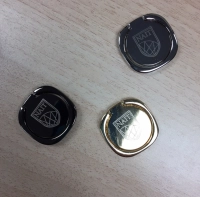 Clip Metalico en aleacion de Zinc, para Agarrar el Celular.