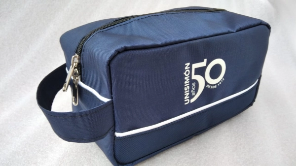 Maletin de mano Carusso, 28 x 14 x 12 cmts