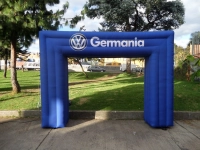 Dummy Inflable en forma de Arco