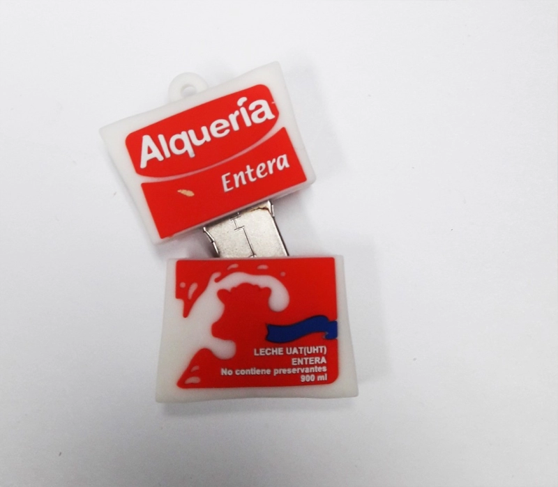 Memoria USB en PVC 2D diseño Bolsa de Leche