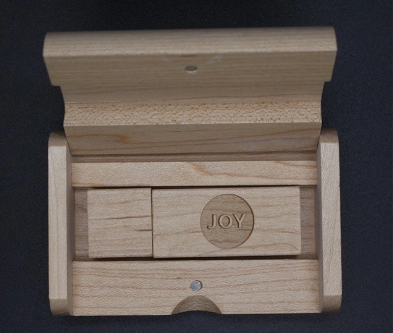 Caja de Madera para USB