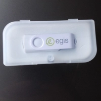 Caja Plastica para USB con espuma troquelada