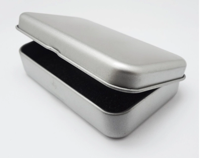 Caja Metalica Rectangular para USB con espuma troquelada