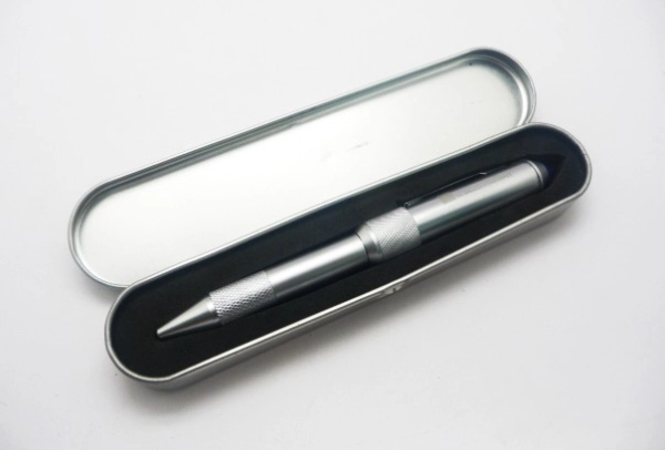 Caja Metalica para Boligrafo con espuma troquelada