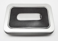 Caja Pequeña de Aluminio con Ventana para empaque de USB