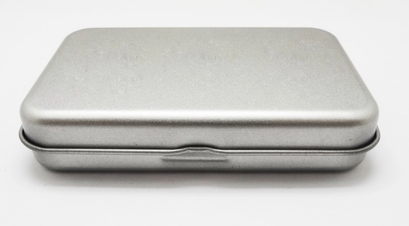 Caja Metalica Rectangular para USB con espuma troquelada