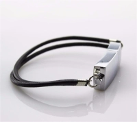 Memoria USB Brazalete en Metal y Cuero