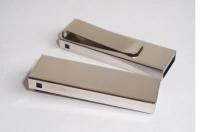 Memoria USB metalica en forma de Clip