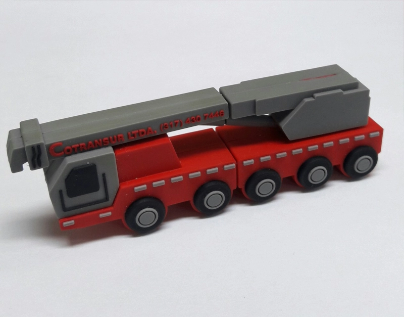 Memoria USB en PVC 3D diseño Grúa