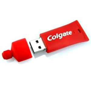 Memoria USB en PVC 3D diseño Crema Dental