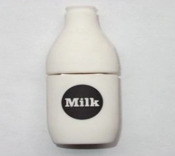 Memoria USB en PVC 3D diseño Botella de Leche