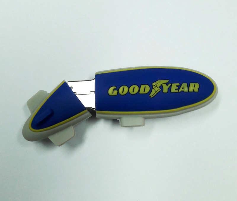Memoria USB en PVC 3D diseño Dirigible Goodyear