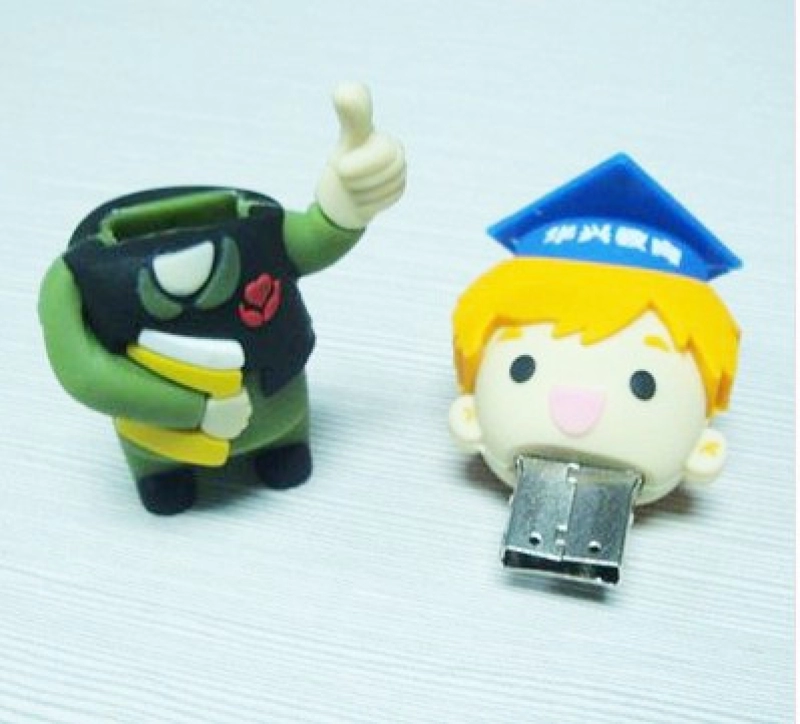 Memoria USB en PVC 3D diseño Graduando