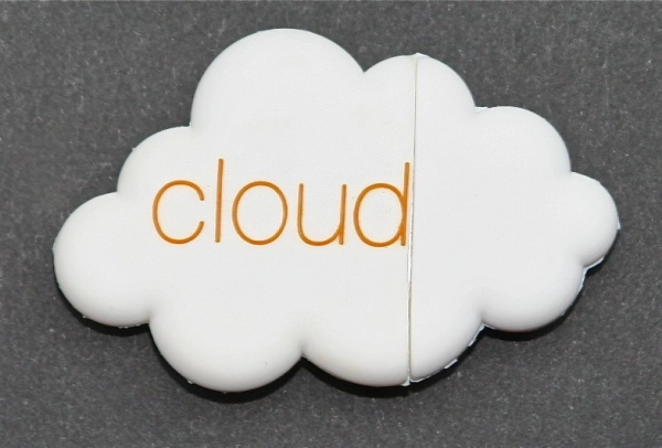 Memoria USB en PVC 2D diseño Nube