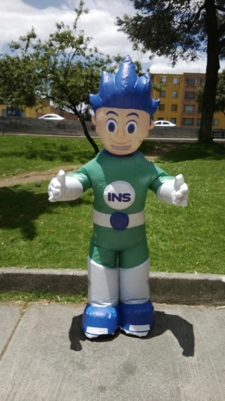 Dummy Inflable Caminante Personaje