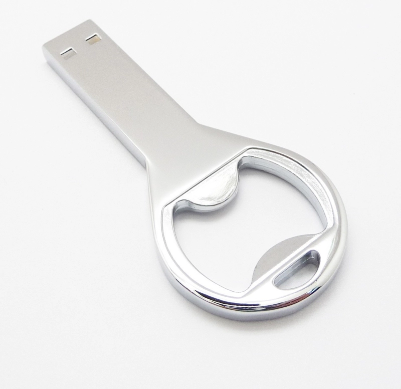 Memoria USB metalica diseño Llave con destapador