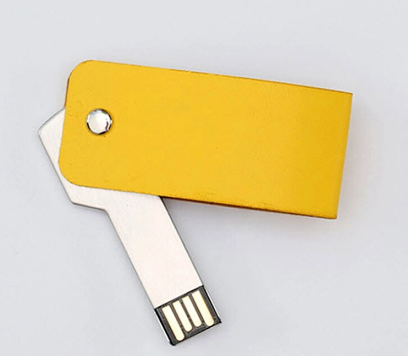 Memoria USB en Cuero y Metal en forma de llave