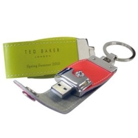 Memoria USB en Cuero y Metal