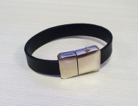 Memoria USB en Cuero y Metal