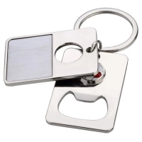 Llavero Metalico Rectangular con Balon de Futbol y Destapador