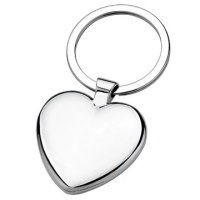 Llavero Metalico en forma de Corazon con brillantes