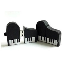 Memoria USB PVC 3D forma de Piano