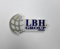 Memoria USB en PVC 2D diseño logo LBH Group Colombia