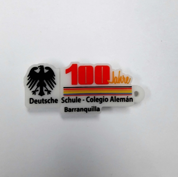 Memoria USB PVC 2D diseño logo Colegio Aleman