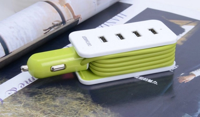 Multiconector Cargador para el Carro x 4