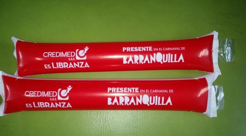 Golpeador en Polietileno calibre 2.5, color blanco, de 11 cm de ancho x 54 cmts de largo