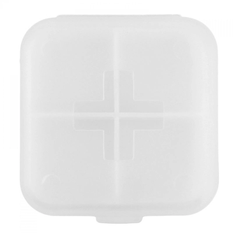 Pastillero Cross, de 6.5 x 6.5 x 2.3 cm, con 4 compartimientos removibles.