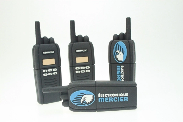 Memoria USB en PVC 3D diseño Radio Telefono
