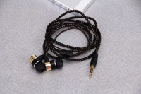 Audifonos con Cable Conector