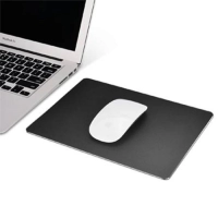 Mouse Pad en Aluminio, tamaño 246 x 200 x 3 mm