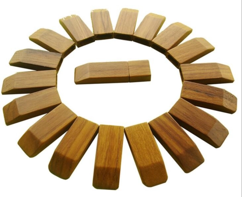 Memoria USB en madera en forma de Borrador