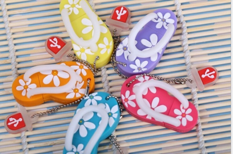 Memoria USB PVC 3D diseño Chancleta Playera