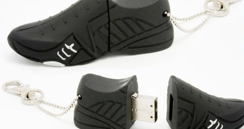 Memoria USB en PVC 3D diseño Zapato