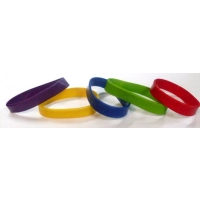 Manilla Continua, en silicona, con logo repujado, con o sin tinta